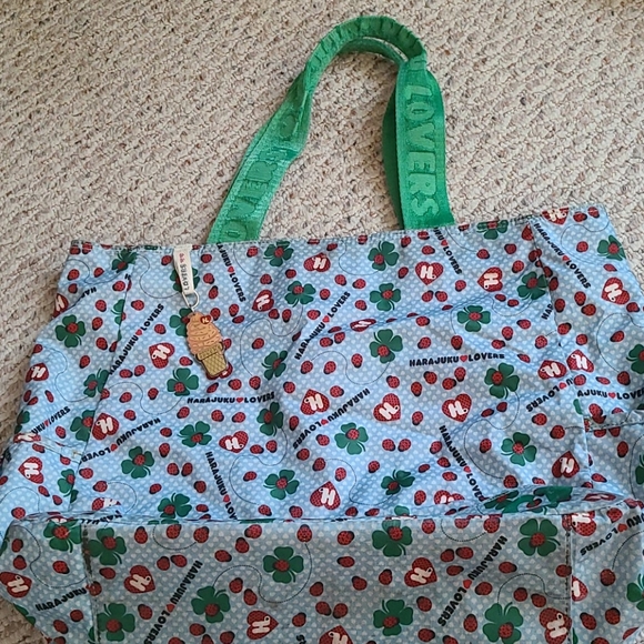 Harajuku Lovers - Picture 1 of 2